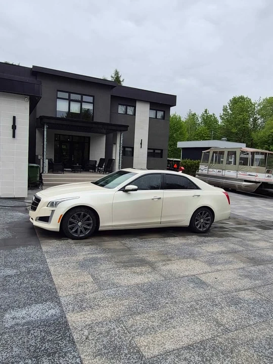 2014 Cadillac CTS - Image 2 of 10