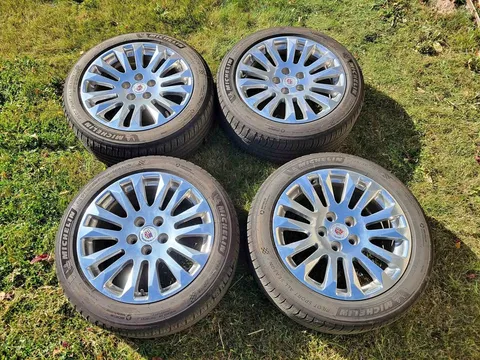 Cadillac CTS OEM Wheels and Tires