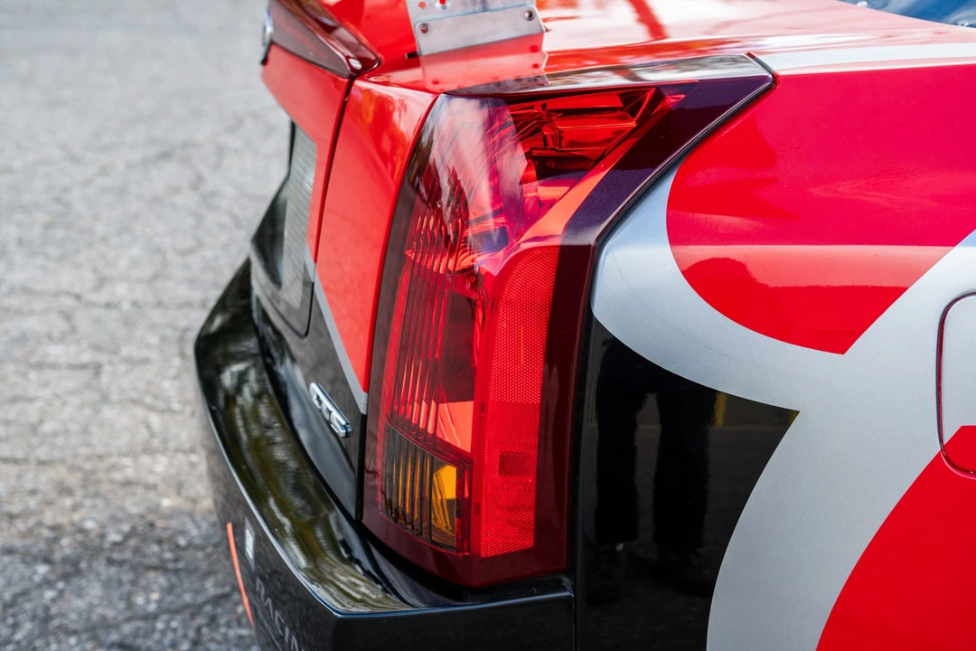 Cadillac CTS-V 1st Gen - Image 18 of 31