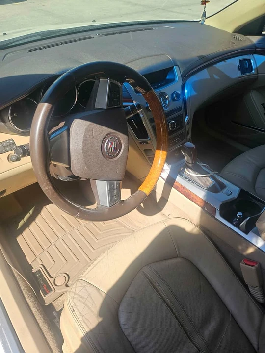 Cadillac CTS 2nd Gen - Image 5 of 9