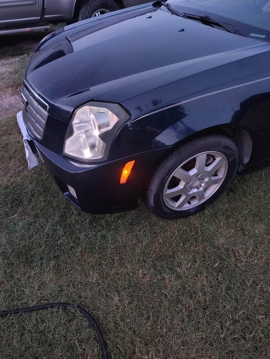 2003 Cadillac CTS 1st Gen - Image 9 of 10