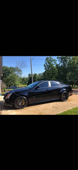Cadillac CTS-V 3rd Gen - Image 2 of 10