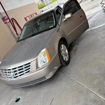 Cadillac DTS Sedan