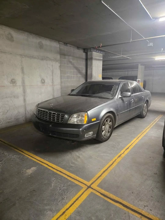 2004 Cadillac DeVille 8th Gen - Image 6 of 10