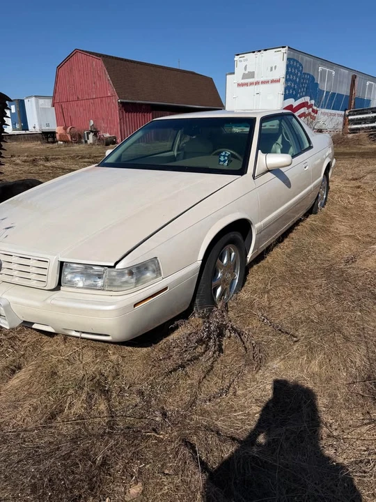 2000 Cadillac Eldorado 12th Gen - Image 2 of 2
