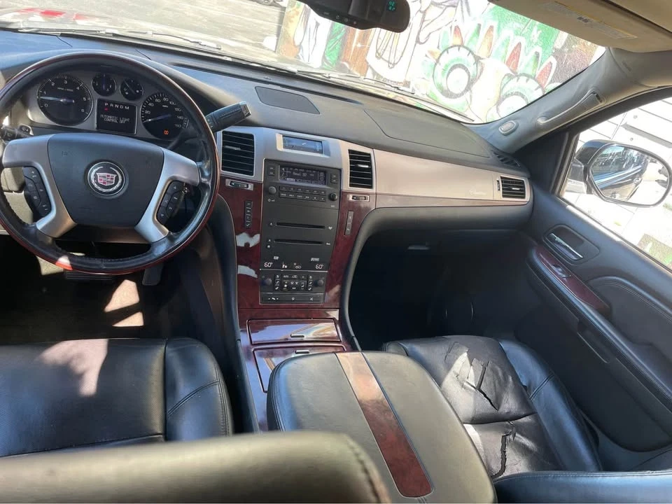 2007 Cadillac Escalade & EXT 3rd Gen - Image 8 of 8