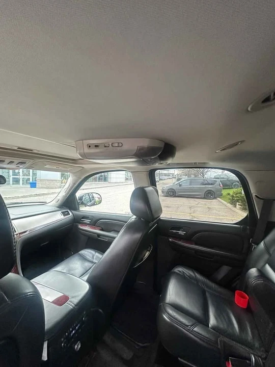 2008 Cadillac Escalade & EXT 3rd Gen - Image 4 of 8