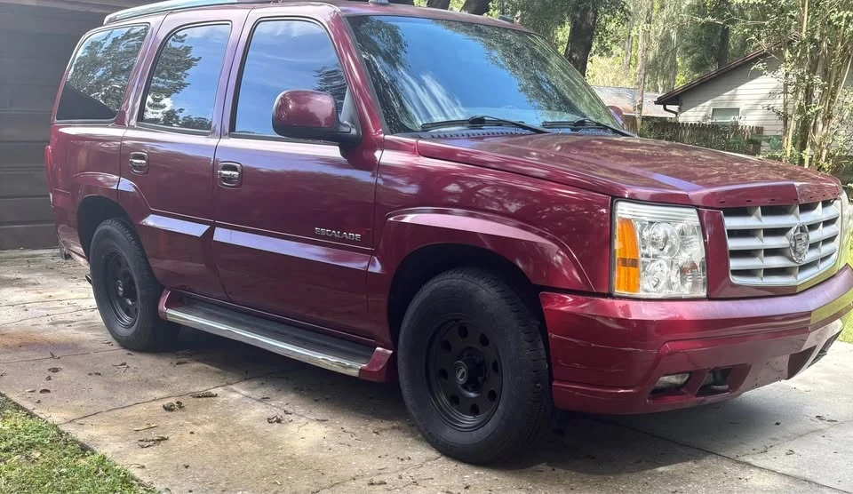 2004 Cadillac Escalade & EXT 2nd Gen - Image 5 of 6