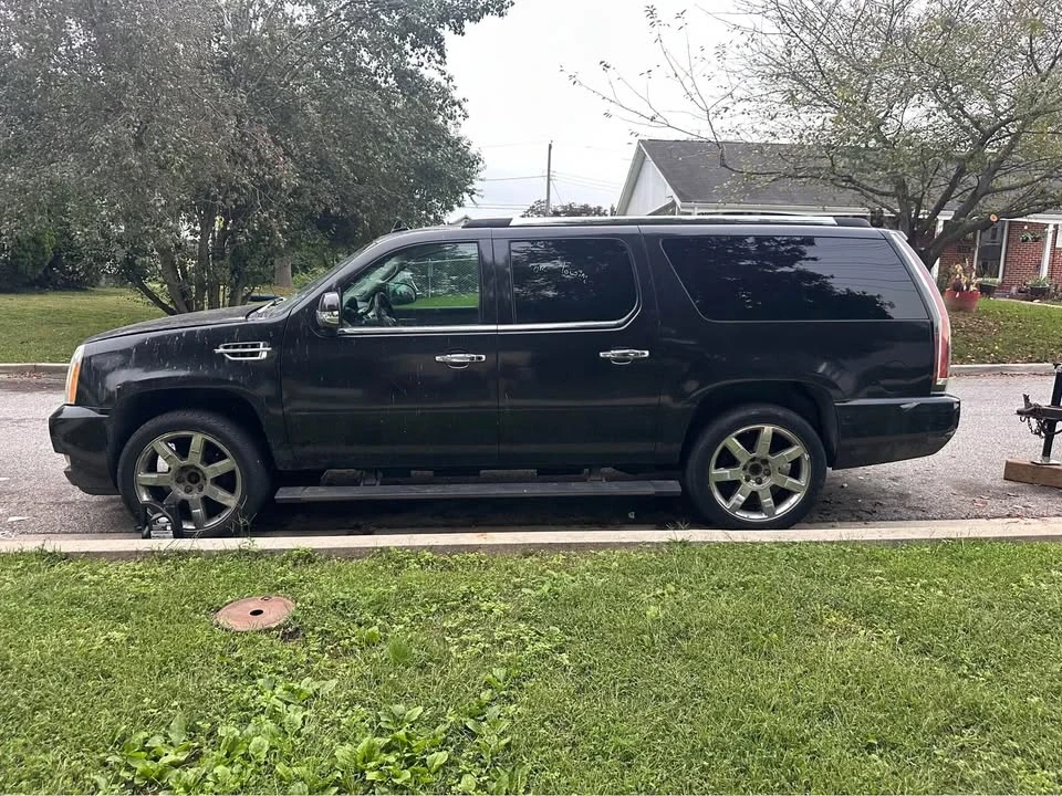 2007 Cadillac Escalade & EXT 3rd Gen - Image 5 of 5