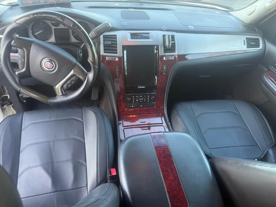 2007 Cadillac Escalade & EXT 3rd Gen - Image 7 of 10