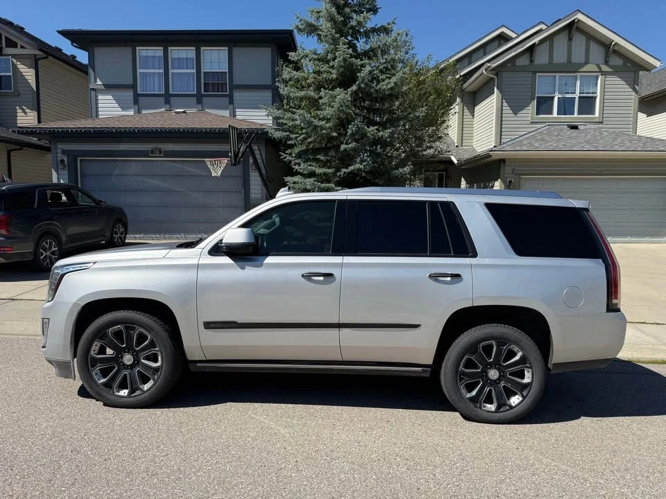 2015 Cadillac Escalade 4th Gen - Image 4 of 9