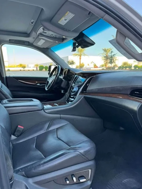 2020 Cadillac Escalade 4th Gen - Image 6 of 9