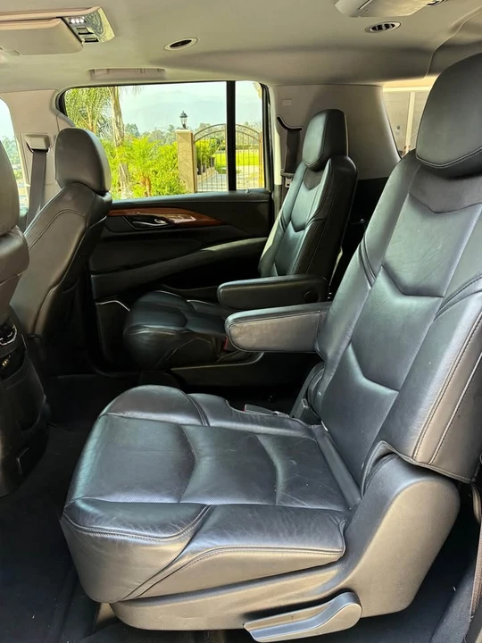 2015 Cadillac Escalade 4th Gen - Image 10 of 10