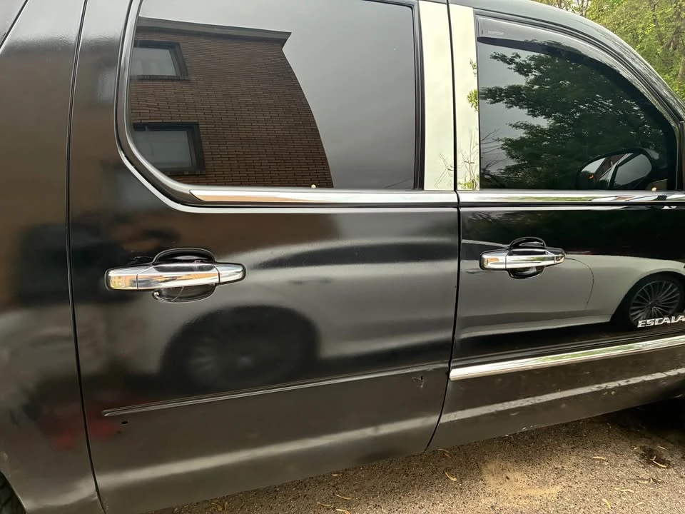 2012 Cadillac Escalade & EXT 3rd Gen - Image 5 of 10