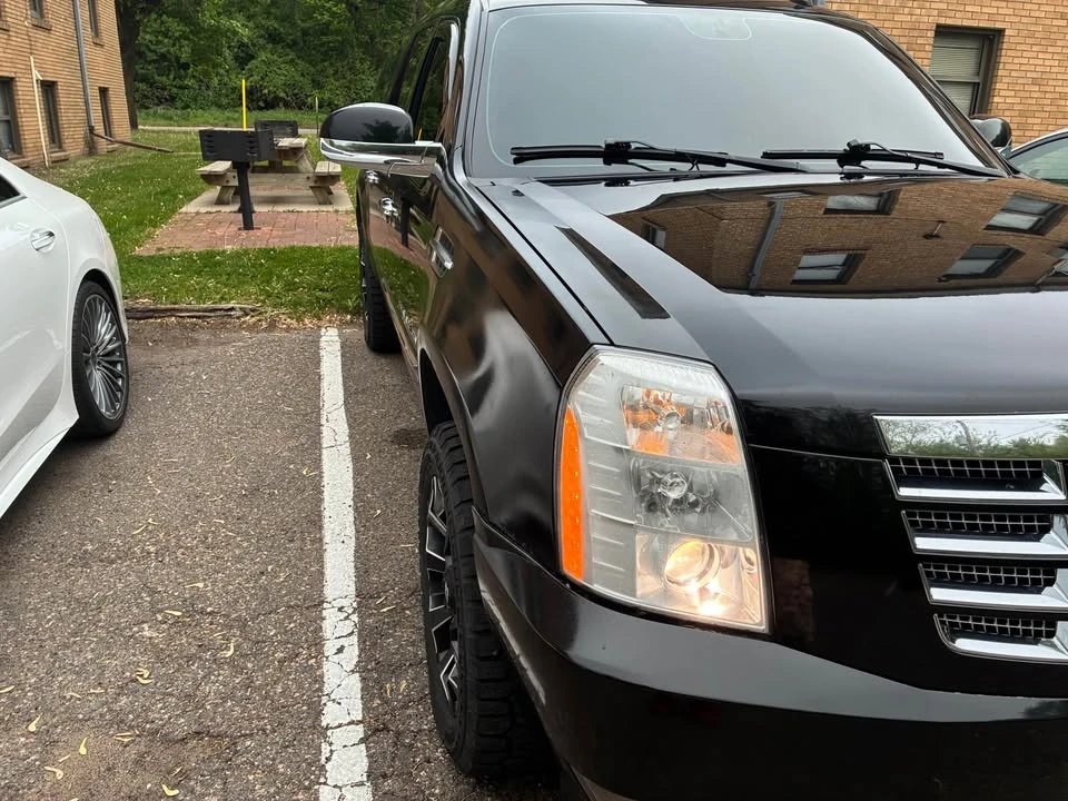 2012 Cadillac Escalade & EXT 3rd Gen - Image 7 of 10
