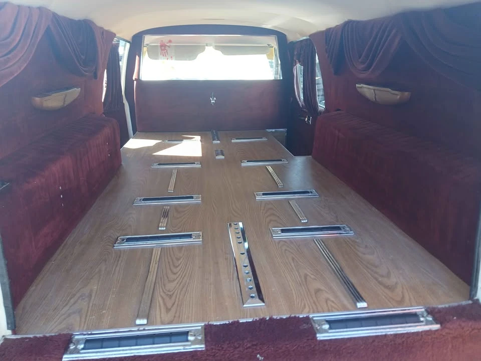 Cadillac Fleetwood - Image 2 of 8