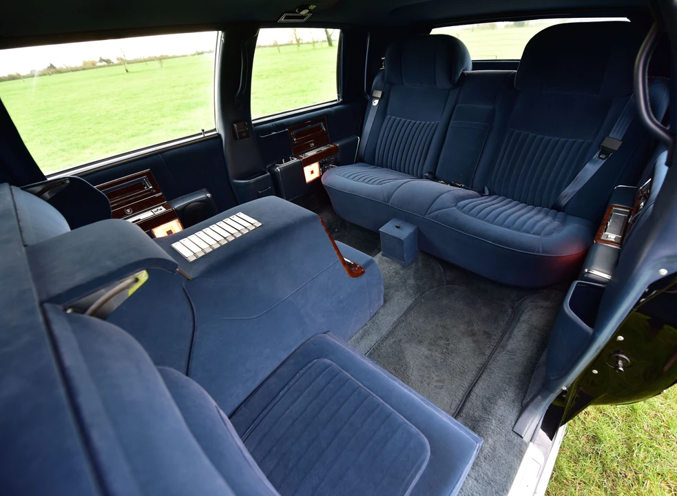Cadillac Fleetwood - Image 23 of 30