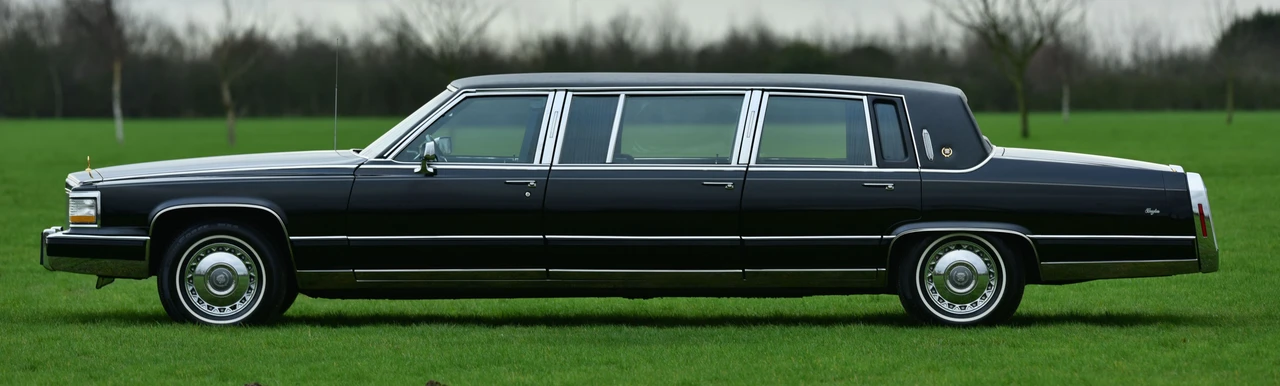 Cadillac Fleetwood - Image 27 of 30