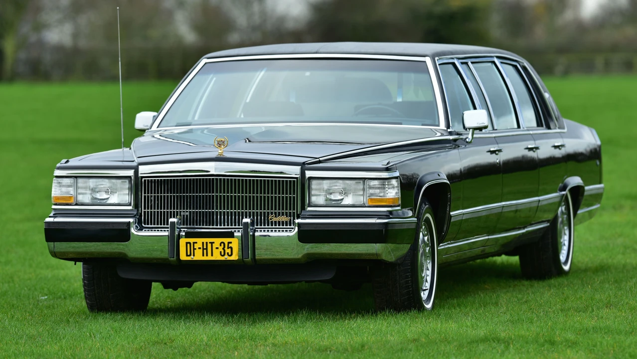 Cadillac Fleetwood - Image 25 of 30