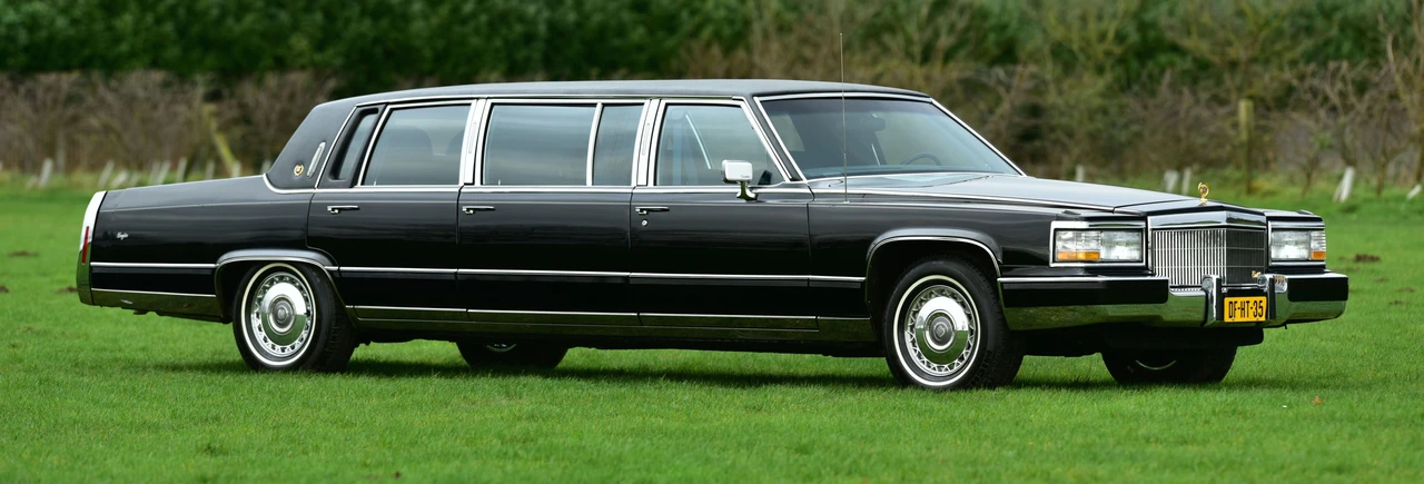 Cadillac Fleetwood - Image 19 of 30