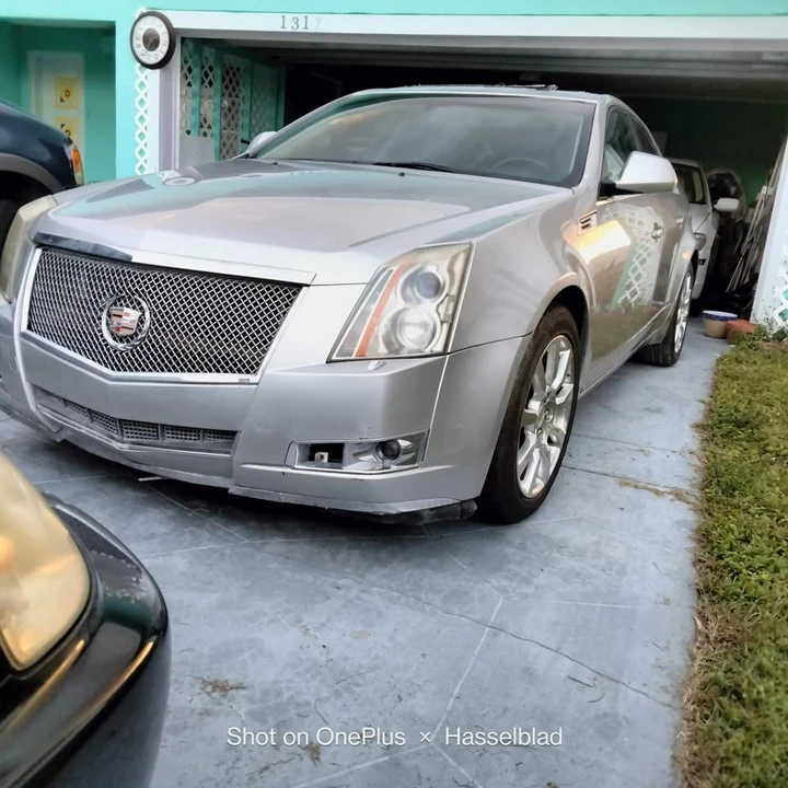 2009 Cadillac CTS 2nd Gen - Image 2 of 8