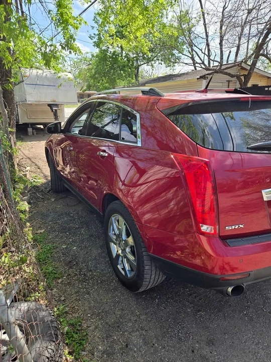 2011 Cadillac SRX - Image 5 of 5
