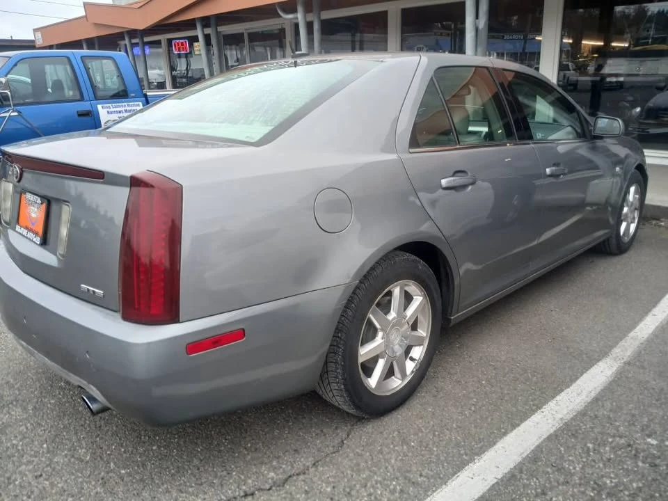 2005 Cadillac STS - Image 3 of 4