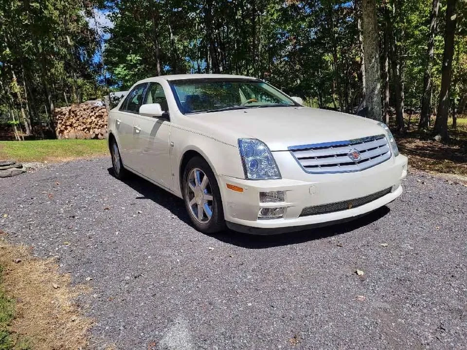 2007 Cadillac STS - Image 2 of 4