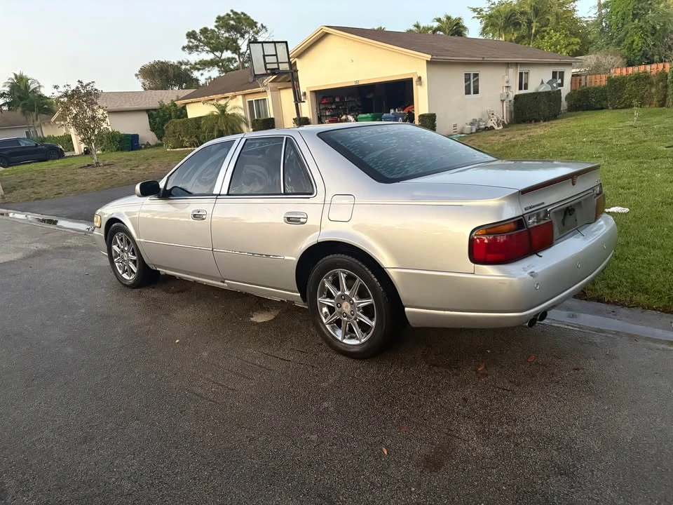 2003 Cadillac Seville - Image 3 of 10