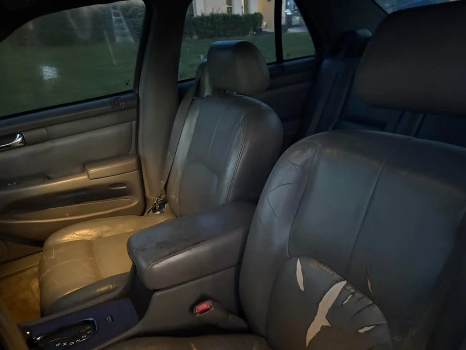 2003 Cadillac Seville - Image 9 of 10