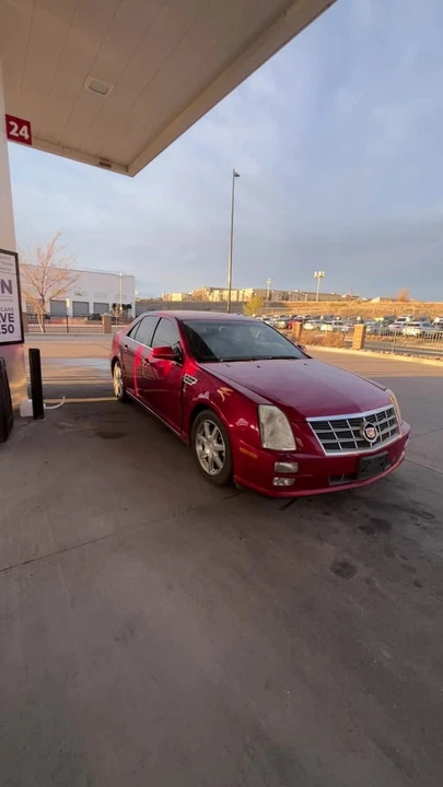 2008 Cadillac STS-V - Image 2 of 2