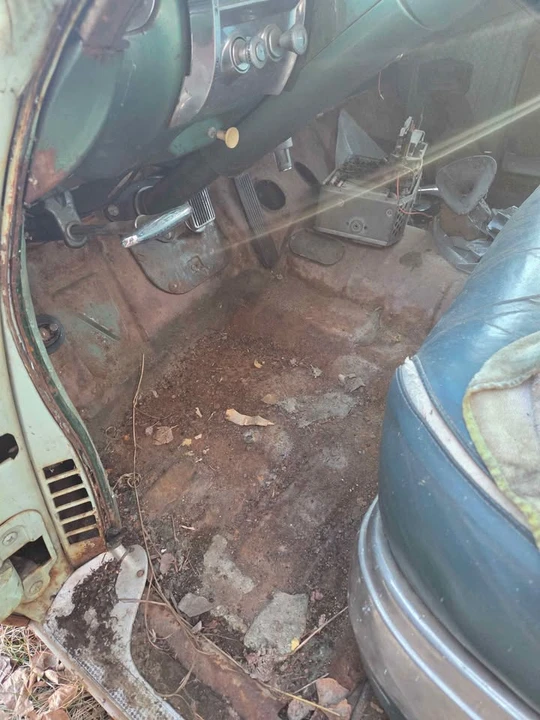 Cadillac DeVille - Image 5 of 10