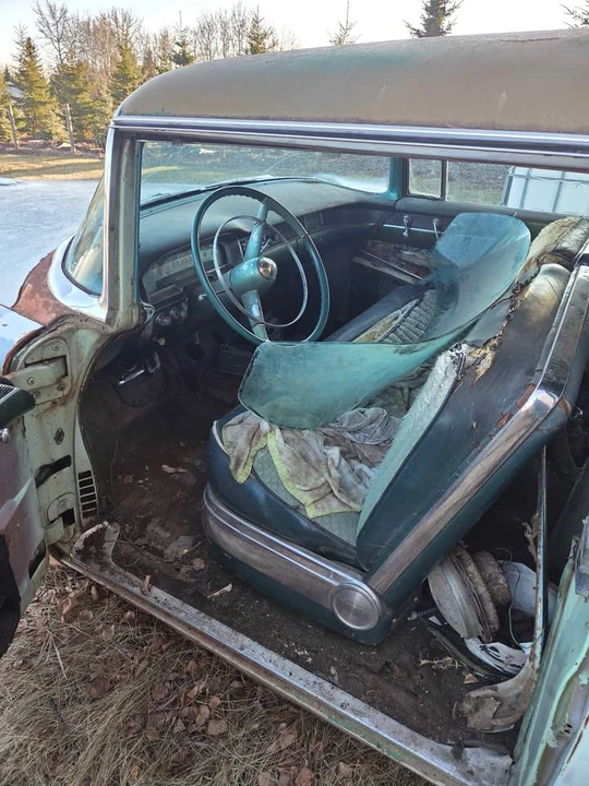 Cadillac DeVille - Image 6 of 10