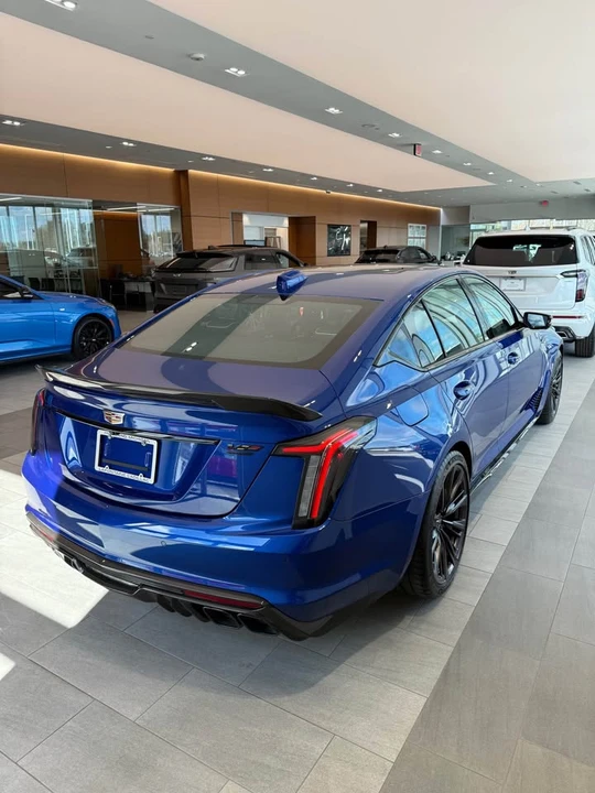Cadillac CT5-V Blackwing - Image 5 of 9