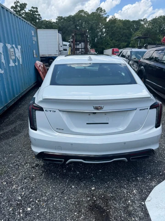 2022 Cadillac CT5 - Image 4 of 10