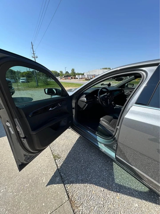 2019 Cadillac CT6 - Image 9 of 10