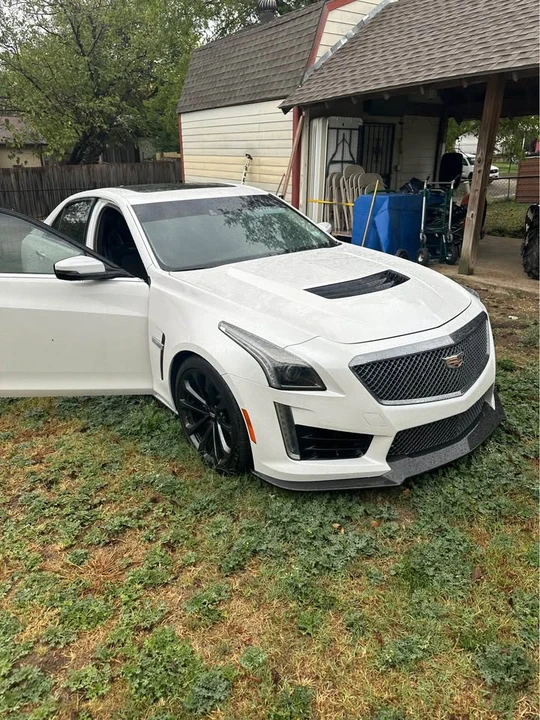 2019 Cadillac CTS-V 3rd Gen - Image 2 of 2