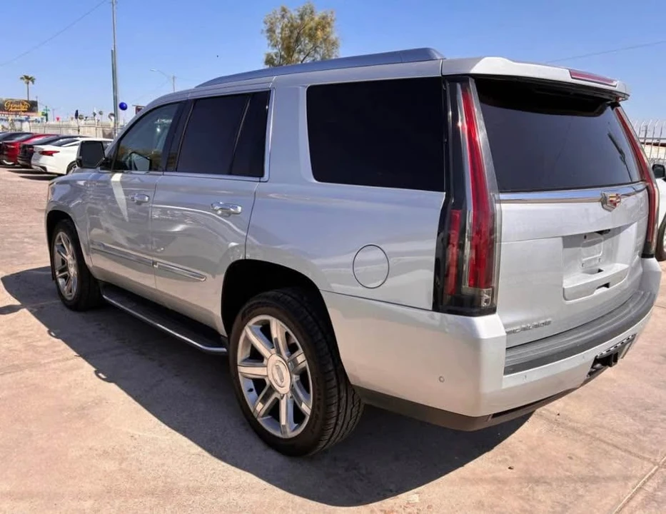 2020 Cadillac Escalade 4th Gen - Image 3 of 3
