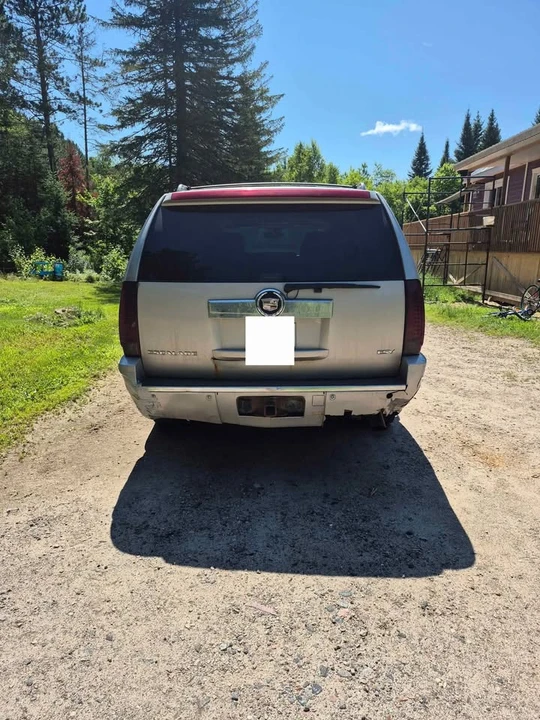 2007 Cadillac Escalade & EXT 3rd Gen - Image 4 of 5