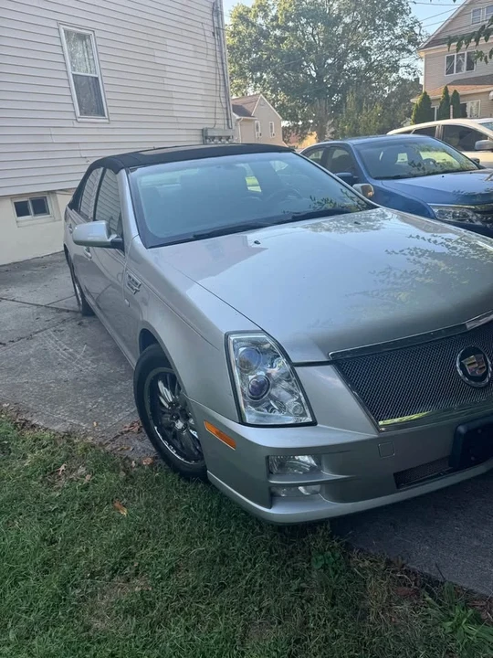 2008 Cadillac STS - Image 3 of 10