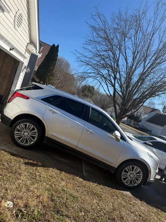 2019 Cadillac XT5 - Image 10 of 10