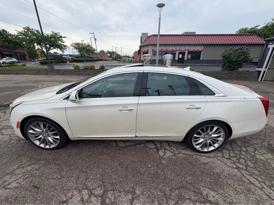 2013 Cadillac XTS - Image 4 of 6