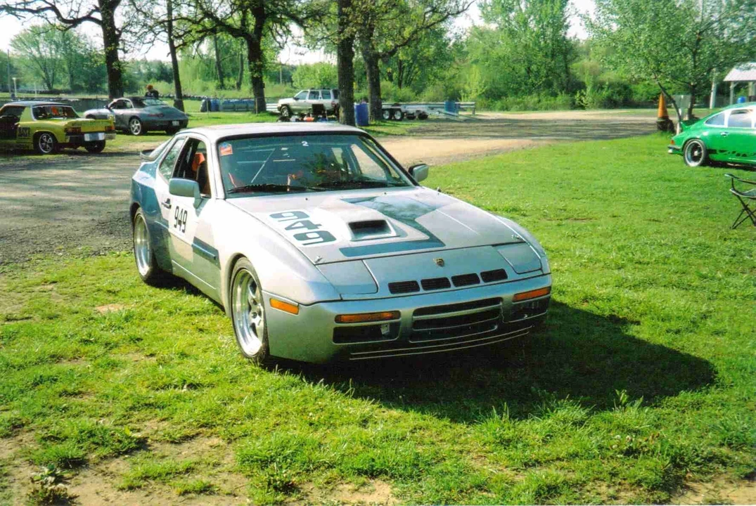 1983 Porsche 944 - Image 2 of 21