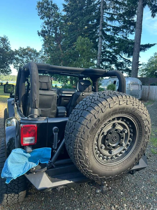 2011 Jeep JK Wrangler - Image 13 of 16