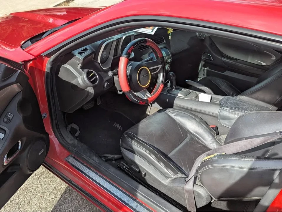 2011 Chevrolet Camaro 5th Gen - Image 2 of 7