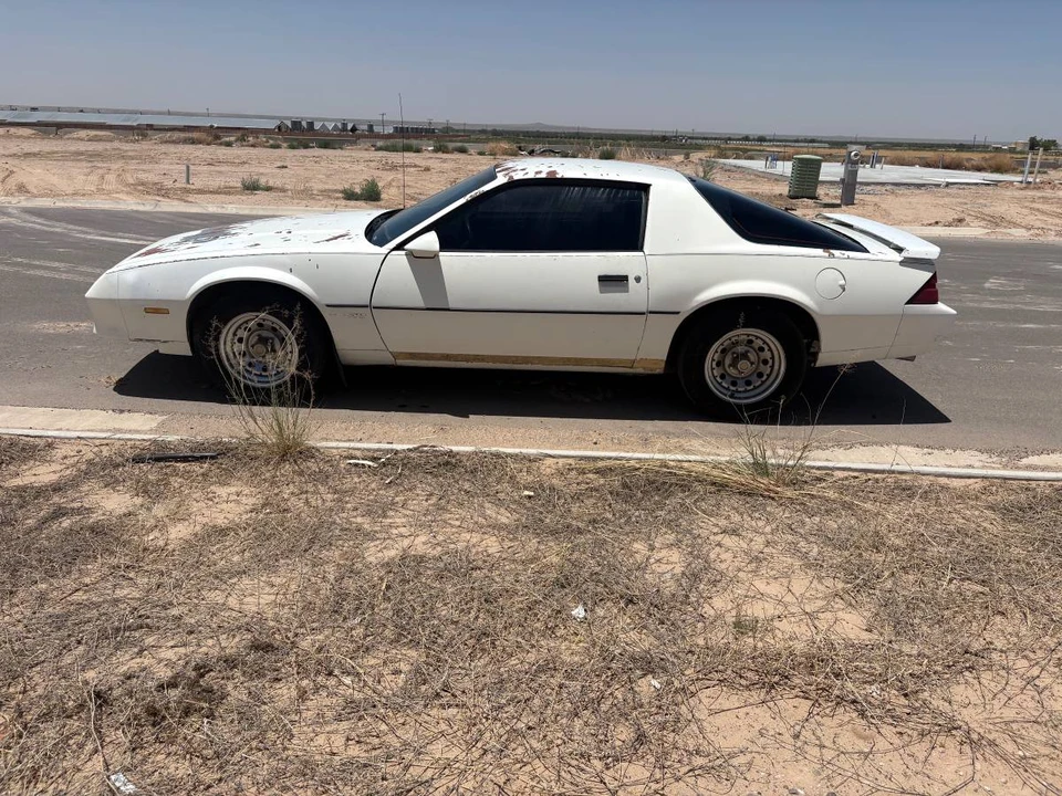 1985 Chevrolet Camaro 3rd Gen - Image 4 of 15