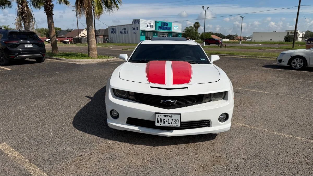 2011 Chevrolet Camaro - Image 5 of 12