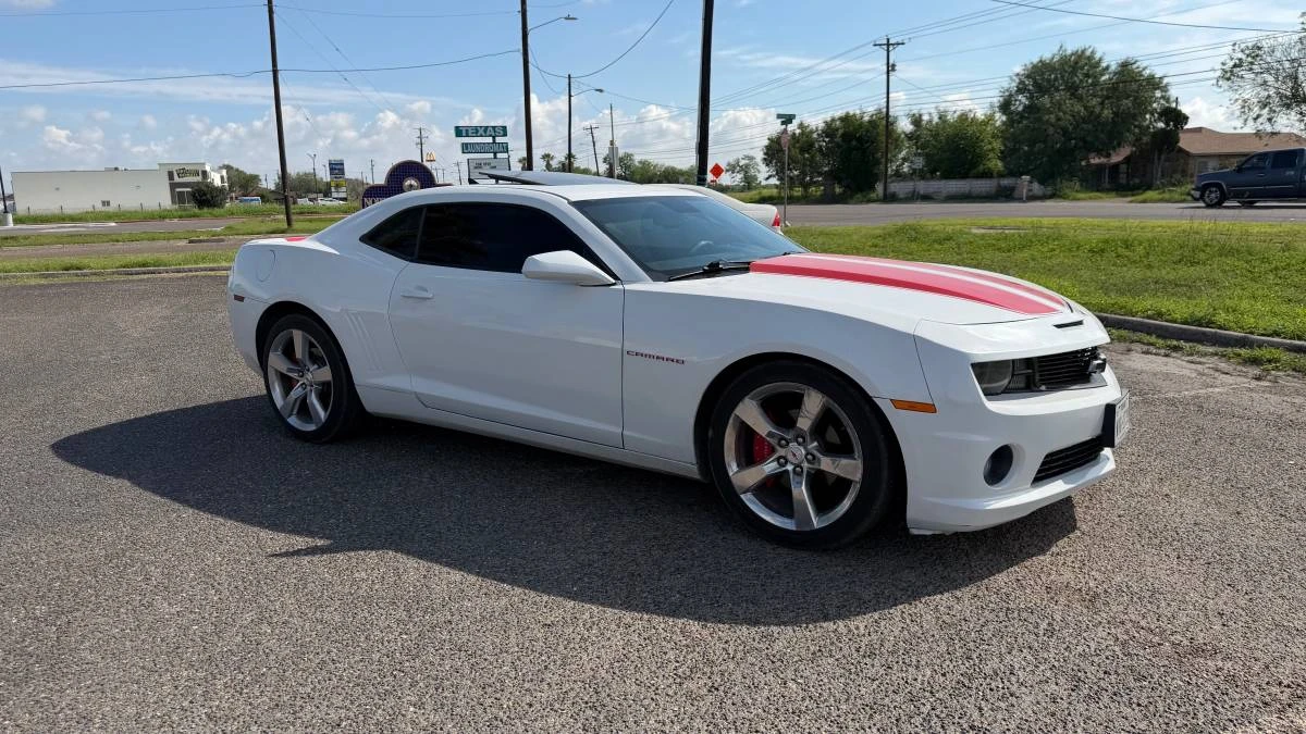 2011 Chevrolet Camaro - Image 6 of 12