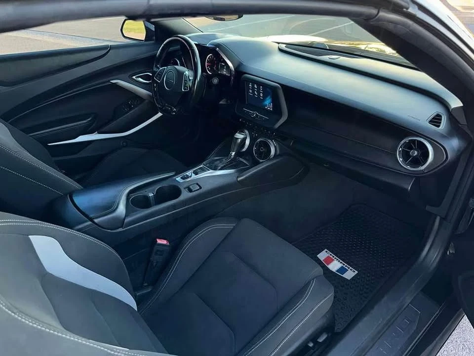 2017 Chevrolet Camaro 6th Gen - Image 8 of 9