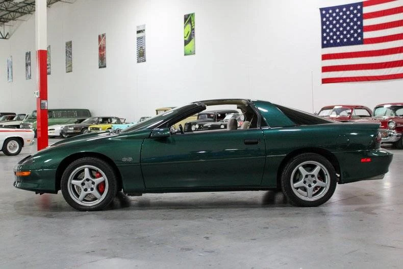 1997 Chevrolet Camaro SS 4th Gen - Image 3 of 7